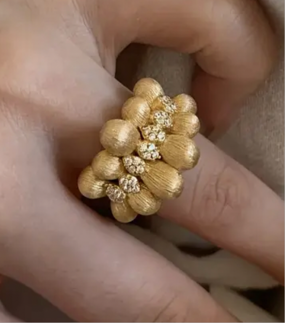 Retro French Ring
