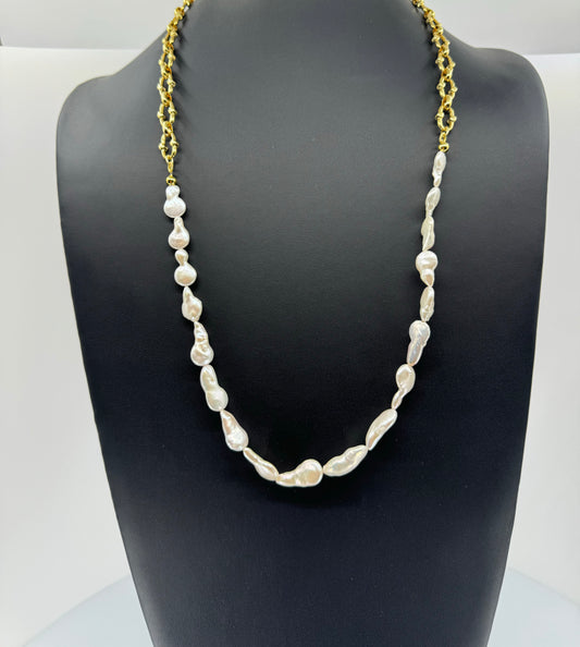 Yellow Gold Chain & Coin Pearl Necklace