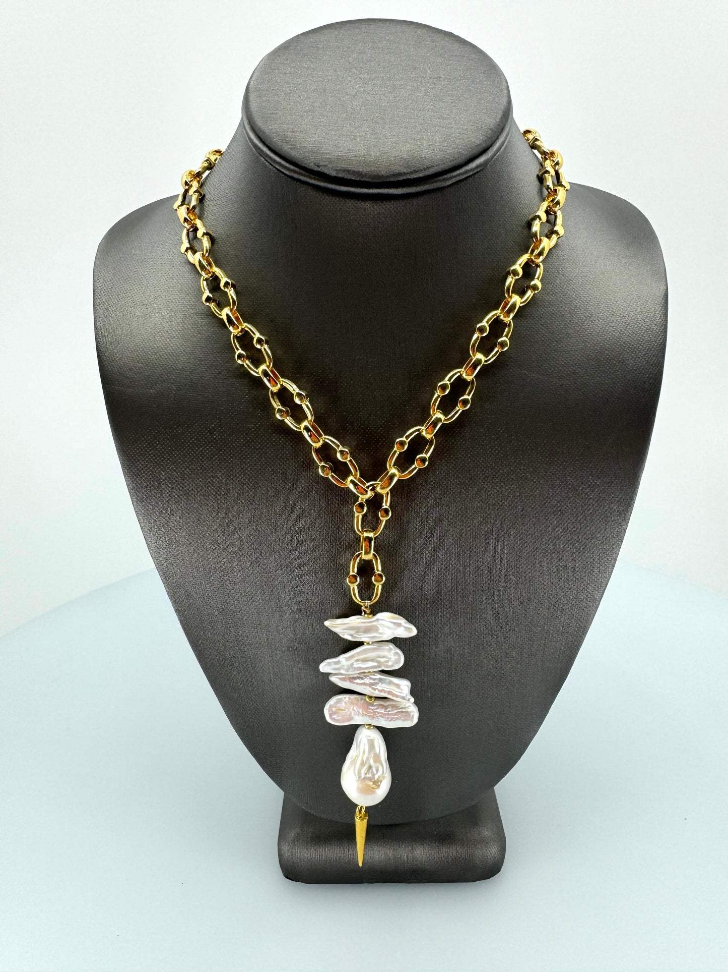 Yellow Gold Chain & Drop Pearl Necklace