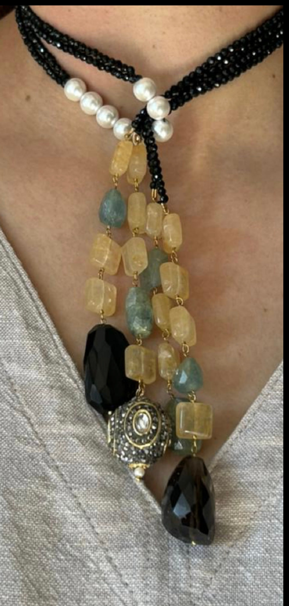 Noir Aqua Lariat